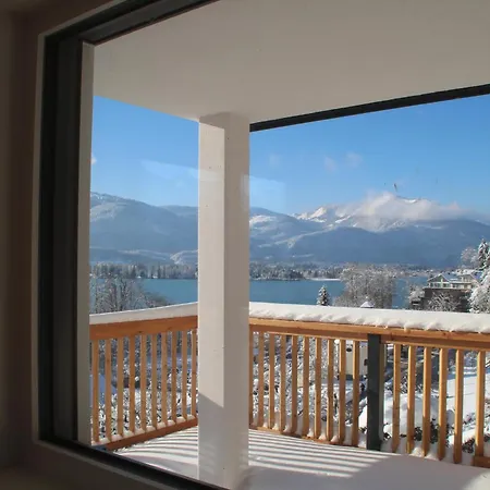 Haus Alpenblick Apartment *